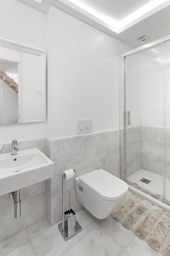 Tiny Cosy Room- Alcantara Lisboa Ngoại thất bức ảnh